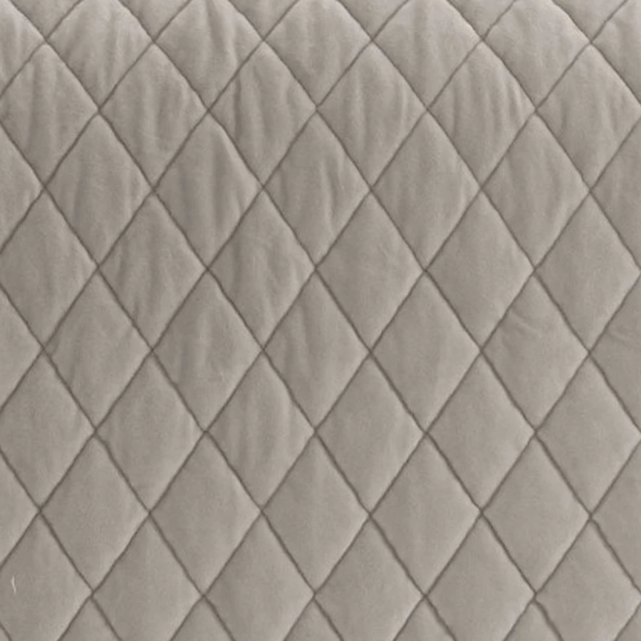 Vera Wang Diamond Velvet White Quilt-Sham Set - Image 2