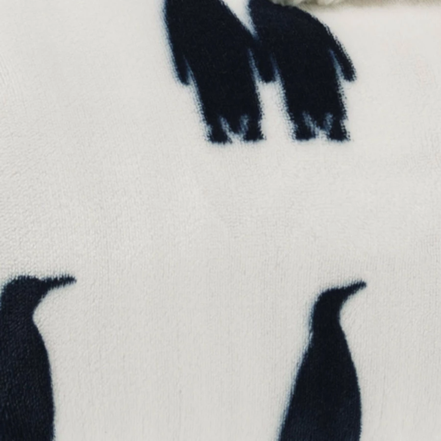 Eddie Bauer Emperor Penguin Knit Throw Blanket - Image 2