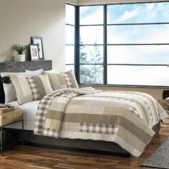 Eddie Bauer Fairview Saddle Quilt Set