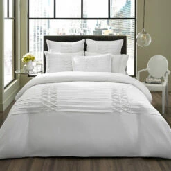 City Scene Triple Diamond White Duvet Set