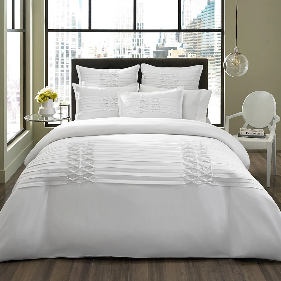 City Scene Triple Diamond White Duvet Set